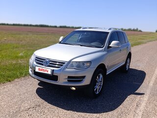 2008 Volkswagen Touareg I Рестайлинг, серебристый, 1200000 рублей, вид 3