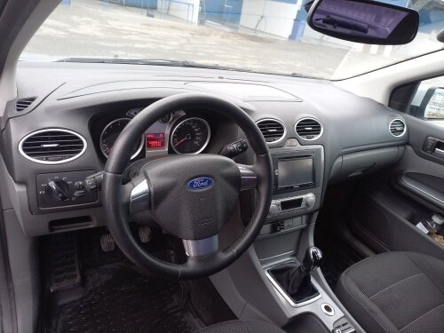 2008 Ford Focus II Рестайлинг, серебристый, 680000 рублей - вид 14