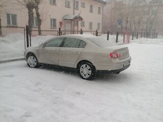 2008 Volkswagen Passat B6, бежевый, 720000 рублей, вид 2