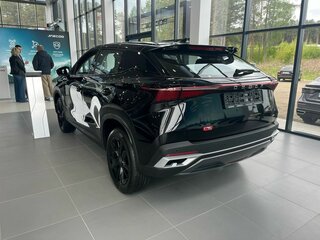 2024 Omoda C5 I Рестайлинг, чёрный, 2729000 рублей, вид 5