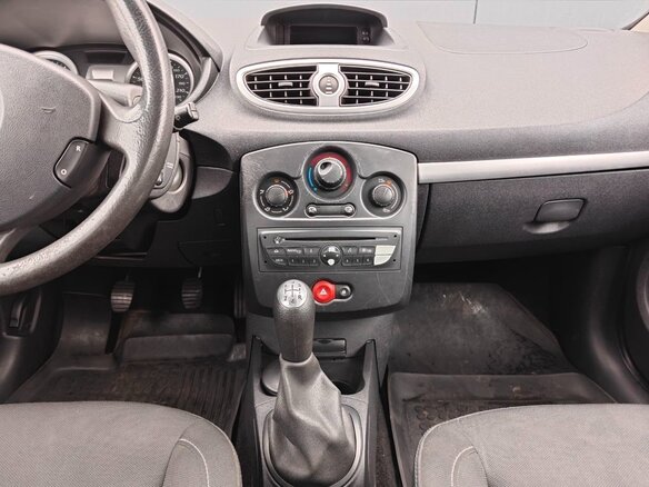 2009 Renault Clio III Рестайлинг, белый, 628200 рублей - вид 17