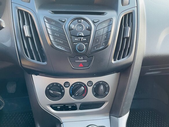 2015 Ford Focus III, белый, 750000 рублей - вид 21