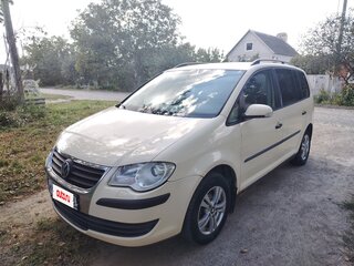 2008 Volkswagen Touran I Рестайлинг, бежевый, 580000 рублей, вид 2