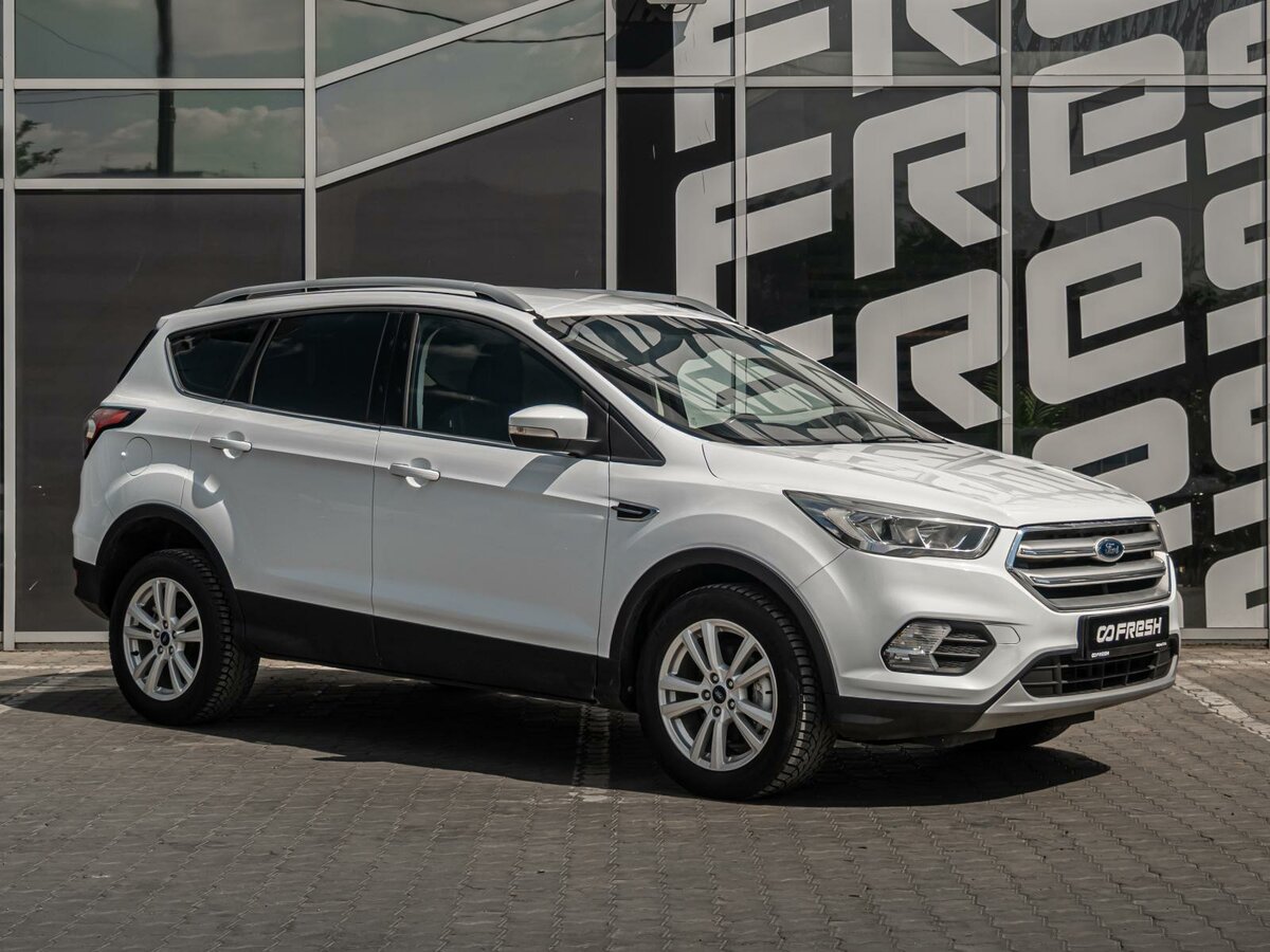 Открыть фотографии: Ford Kuga II Рестайлинг