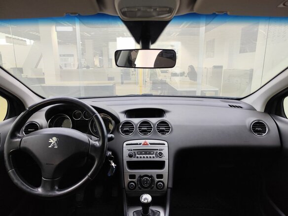 2014 Peugeot 408 I, серый, 450000 рублей - вид 13