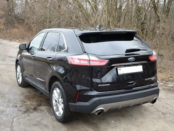 2020 Ford Edge II Рестайлинг, чёрный, 2860000 рублей - вид 3