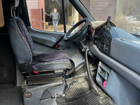 1997 Mercedes-Benz Sprinter, чёрный, 320000 рублей, вид 3