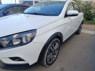 2020 Lada (ВАЗ) Vesta SW Cross I, белый, 1020000 рублей, вид 1