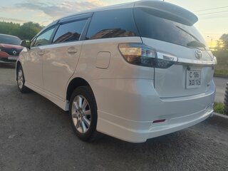 2014 Toyota Wish II Рестайлинг, белый, 1850000 рублей, вид 4