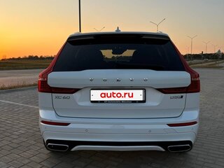 2018 Volvo XC60 II, белый, 2800000 рублей, вид 5