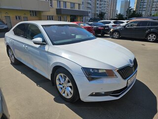 2018 Skoda Superb III, белый, 1880000 рублей, вид 1