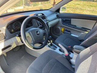 2005 Kia Cerato I, серебристый, 390000 рублей, вид 3