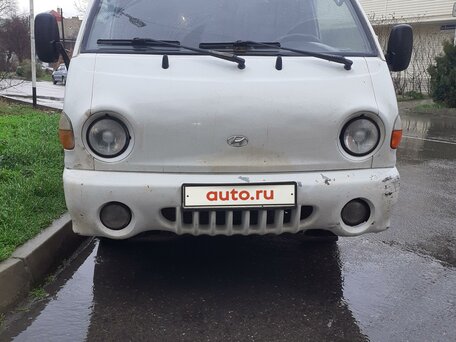 2006 Hyundai H100, белый, 650000 рублей, вид 3