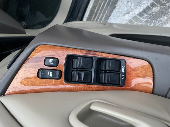 2000 Lexus RX 300 I, чёрный, 850000 рублей - вид 13