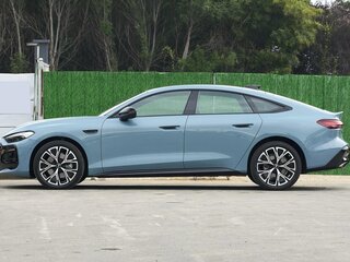 2026 Audi A5 L Sportback III (B10), голубой, 5497000 рублей, вид 5