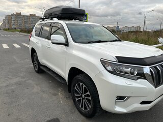 2018 Toyota Land Cruiser Prado 150 Series Рестайлинг 2, белый, 3700000 рублей, вид 1
