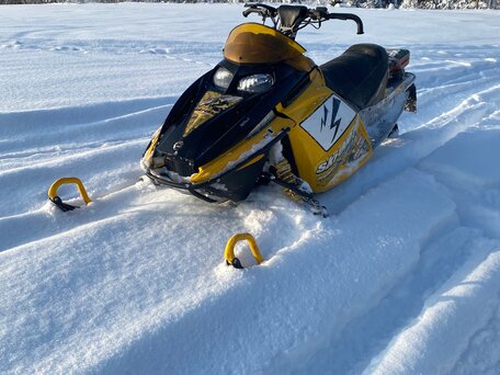 2006 BRP Ski-Doo MXZ X-racing 440, жёлтый, 335000 рублей, вид 1