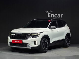 2022 Kia Seltos I Рестайлинг, белый, 1870007 рублей, вид 1