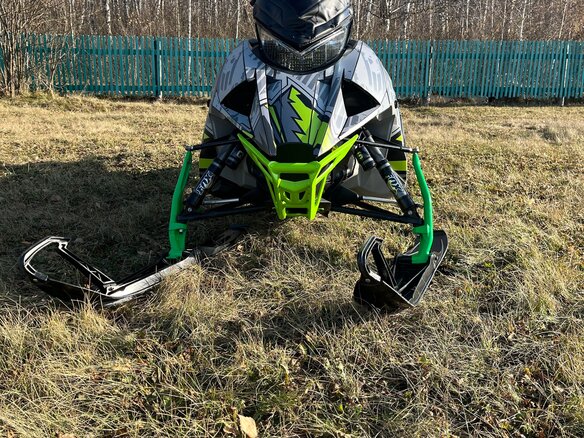 2018 Arctic Cat M-Series, серый, 800000 рублей - вид 1