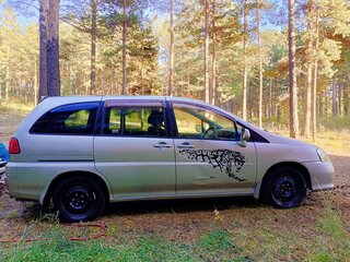 2002 Nissan Liberty, серый, 600000 рублей, вид 3