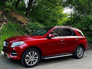 2017 Mercedes-Benz GLE 300 I (W166), красный, 4900000 рублей, вид 4