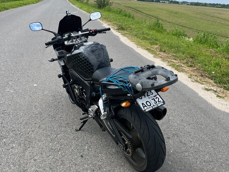 2009 Yamaha FZ1, серый, 600000 рублей, вид 4