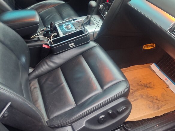 2011 Audi A6 III (C6) Рестайлинг, чёрный, 1100000 рублей - вид 5