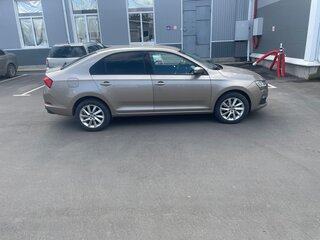 2020 Skoda Rapid II, коричневый, 1330000 рублей, вид 4