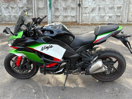 2017 Kawasaki Ninja 1000 SX, чёрный, 930000 рублей, вид 4