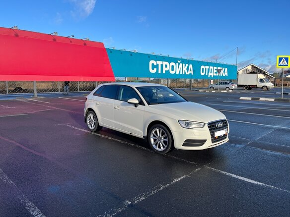 2013 Audi A3 III (8V), белый, 900000 рублей - вид 11