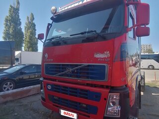 2002 Volvo FH, красный, 3100000 рублей, вид 2