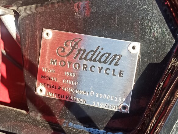 1999 Indian Chief, красный, 1650000 рублей - вид 8
