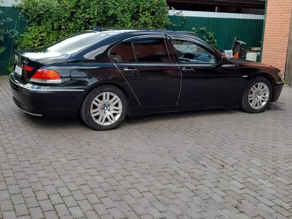 2004 BMW 7 серии 730d IV (E65/E66), чёрный, 1100000 рублей - вид 3