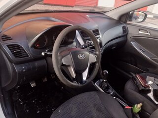 2014 Hyundai Solaris I Рестайлинг, белый, 492000 рублей, вид 4