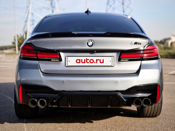 2020 BMW 5 серии 530i VII (G30/G31/G38) Рестайлинг, серый, 4500000 рублей - вид 3