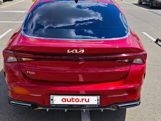 2021 Kia K5 III, красный, 3150000 рублей, вид 5