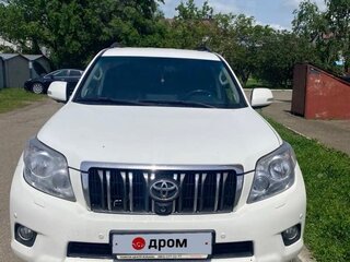 2011 Toyota Land Cruiser Prado 150 Series, белый, 2200000 рублей, вид 3