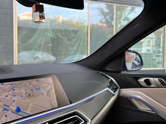 2021 BMW X6 40i III (G06), коричневый - вид 11