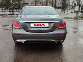2017 Mercedes-Benz E-Класс 400 V (W213, S213, C238), серый, 2800000 рублей, вид 3