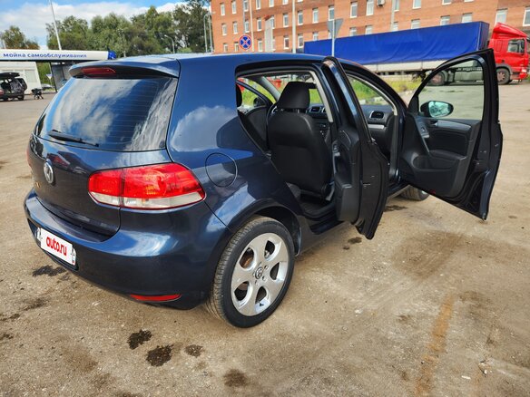 2010 Volkswagen Golf VI, синий - вид 4