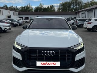 2019 Audi Q8 55 TFSI I (4M), белый, 5999999 рублей, вид 4
