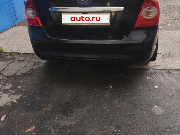 2008 Ford Focus II Рестайлинг, чёрный, 500000 рублей - вид 3