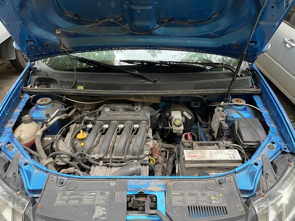 2014 Renault Sandero II, синий - вид 16