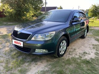 2013 Skoda Octavia II (A5) Рестайлинг, серый, 1050000 рублей, вид 5
