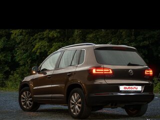 2015 Volkswagen Tiguan I Рестайлинг, коричневый, 1699999 рублей, вид 5