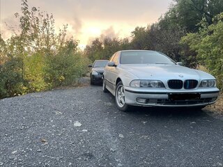 1999 BMW 5 серии 528i IV (E39), белый, 550000 рублей, вид 2