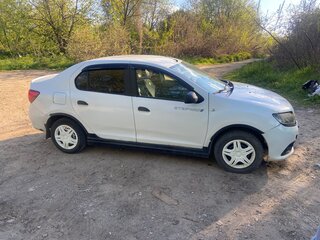 2015 Renault Logan II, белый, 550000 рублей, вид 4