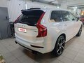 2022 Volvo XC90 II Рестайлинг 1, белый, 4850000 рублей - вид 9