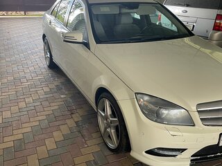 2008 Mercedes-Benz C-Класс 180 Kompressor III (W204), белый, 1000000 рублей, вид 2