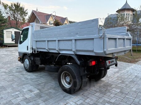 2001 Fuso (Mitsubishi) Canter, белый, 2750000 рублей, вид 5